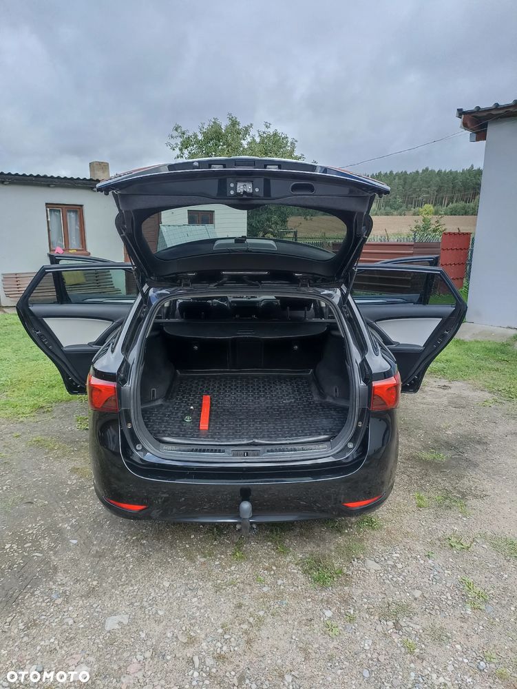 Toyota Avensis Touring Sports 1.8 Multidrive S Edition-S - 9