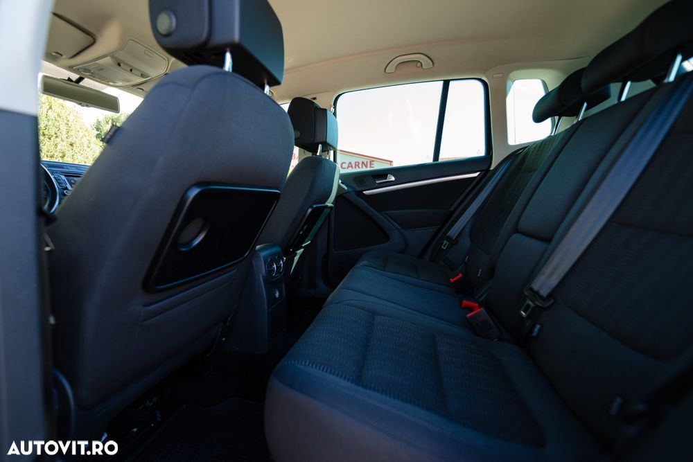 Volkswagen Tiguan 2.0 TDI 4Motion DSG Trend & Fun - 23