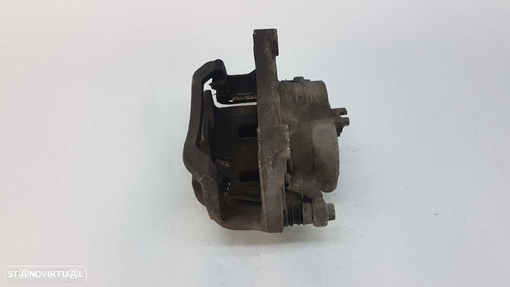 PINÇA DE TRAVÃO FRENTE DIREITA NISSAN PATHFINDER (R51) 2.5 DCI LE - 2