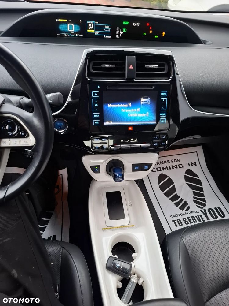 Toyota Prius 1.8 Hybrid Prestige - 23