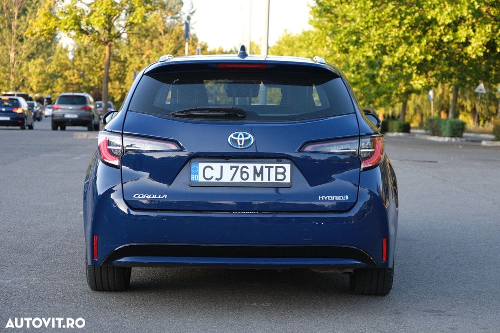 Toyota Corolla 1.8 HSD Business - 23