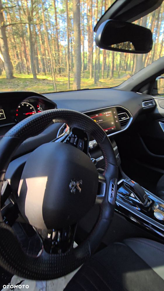 Peugeot 308 - 6