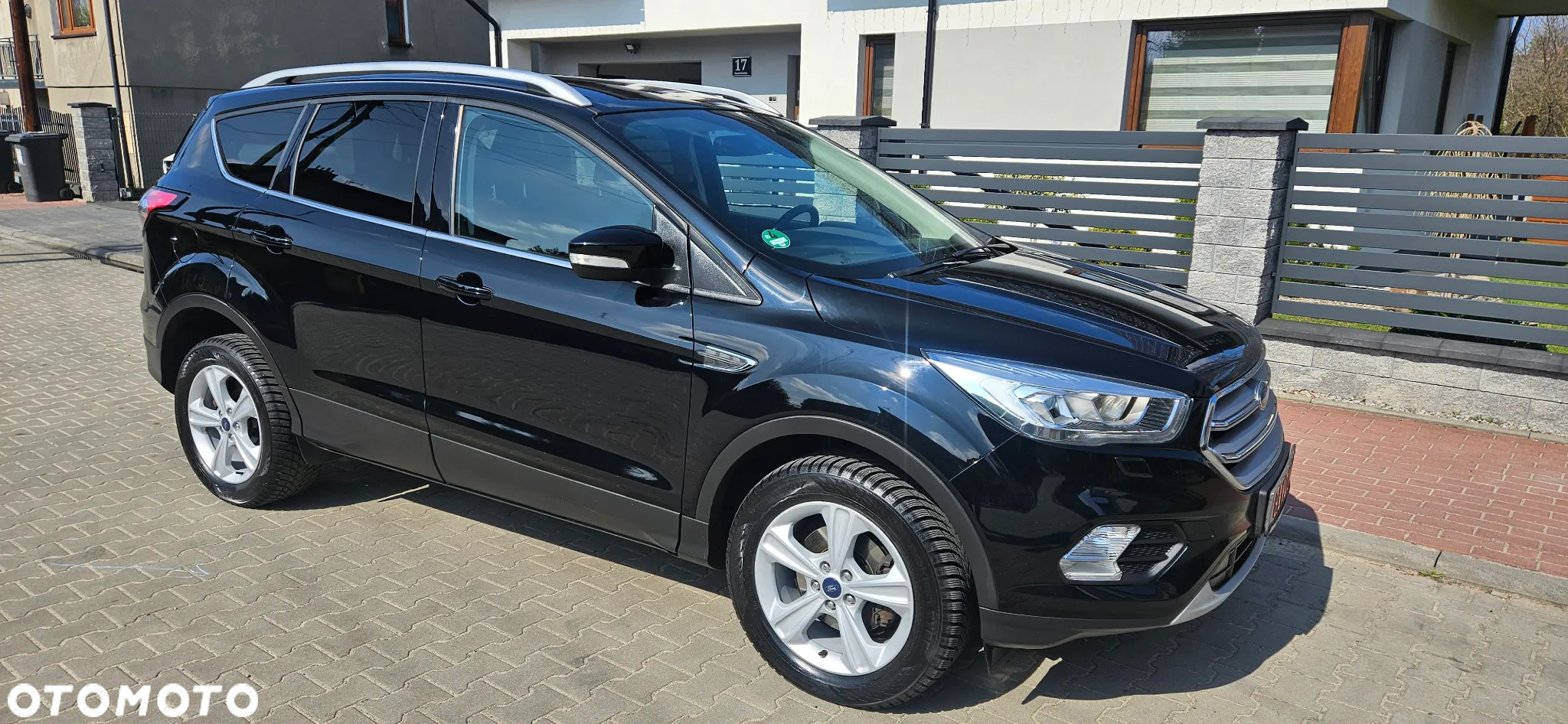 Ford Kuga 1.5 EcoBoost 2x4 Business Edition - 15