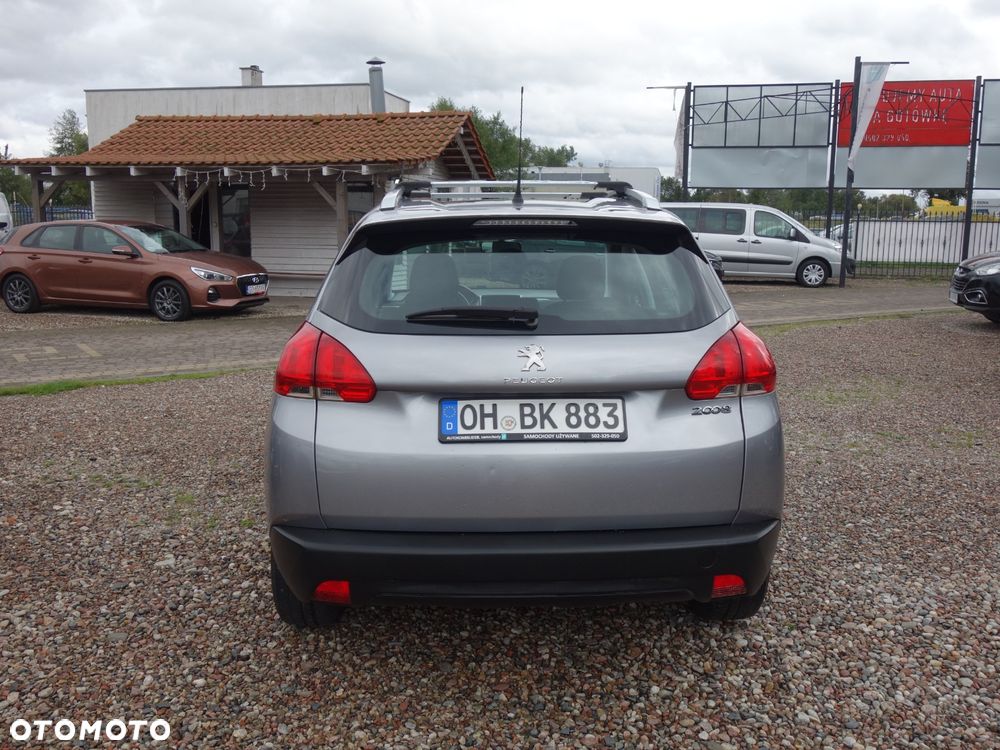 Peugeot 2008 PureTech 82 Style - 3