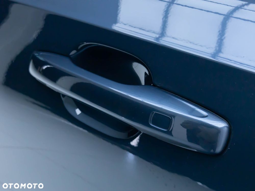 Volvo V90 T8 AWD Plug-In Hybrid Ultimate Bright - 9