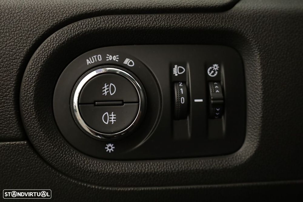 Opel Grandland 1.5 CDTI Business AT - 17