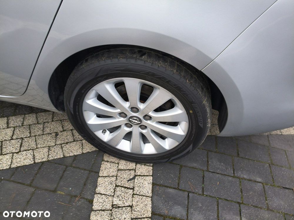 Opel Zafira - 35