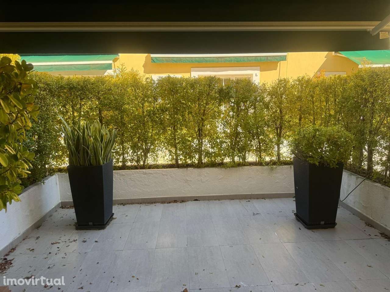 Moradia Geminada T3 com estacionamento, Monte Estoril, Cascais - Grande imagem: 2/24