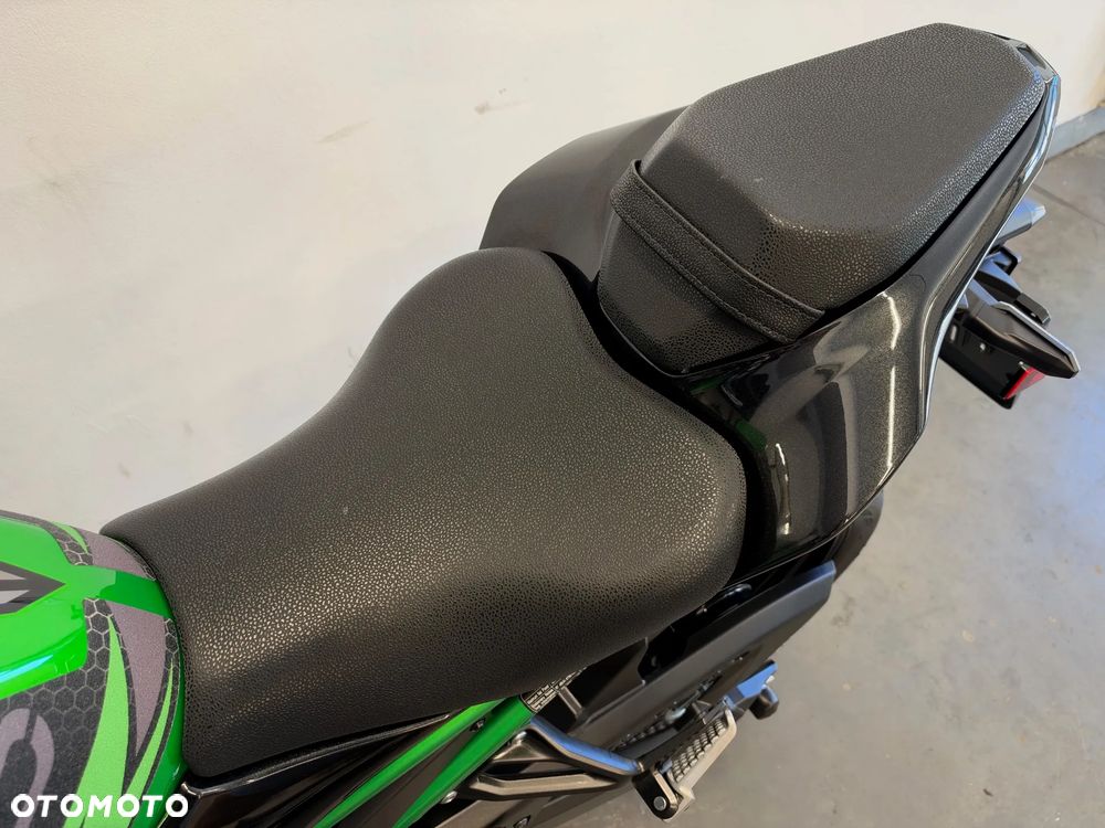 Kawasaki Z 900 - 29