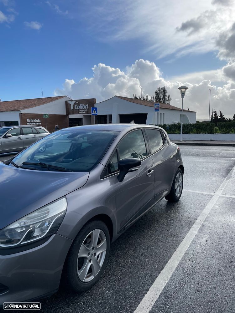 Renault Clio 1.5 dCi Limited - 10