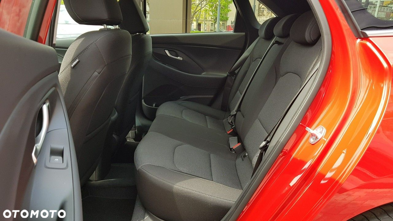 Hyundai i30 1.0 T-GDI Smart - 12