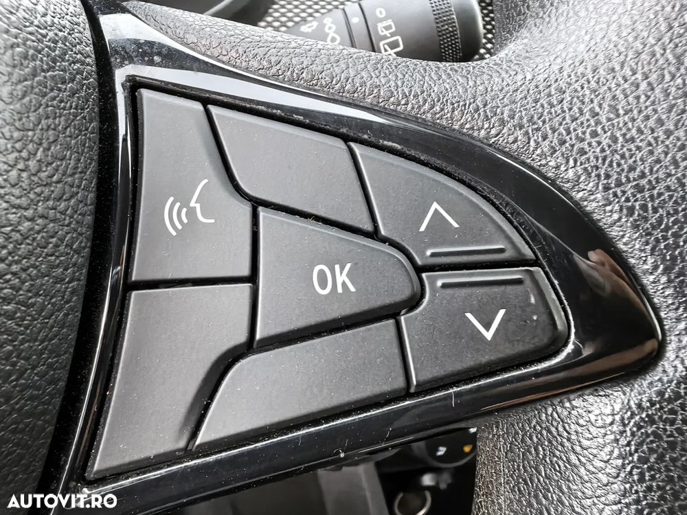 Dacia Sandero TCe 90 MT6 Comfort - 23