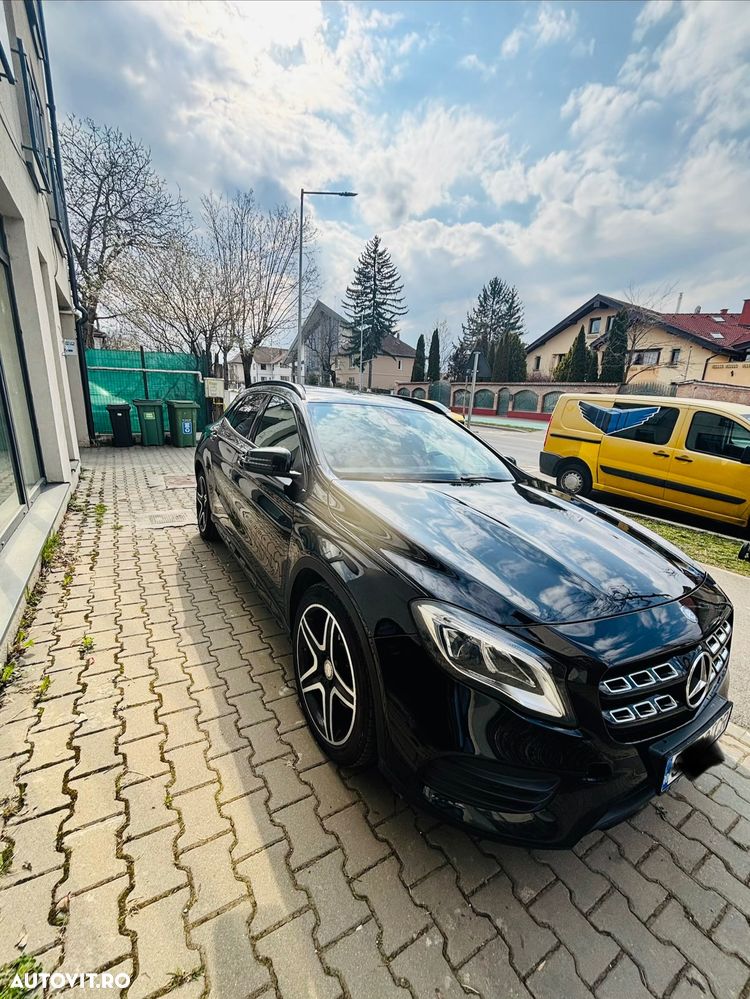 Mercedes-Benz GLA 220 d 4MATIC Aut. - 8