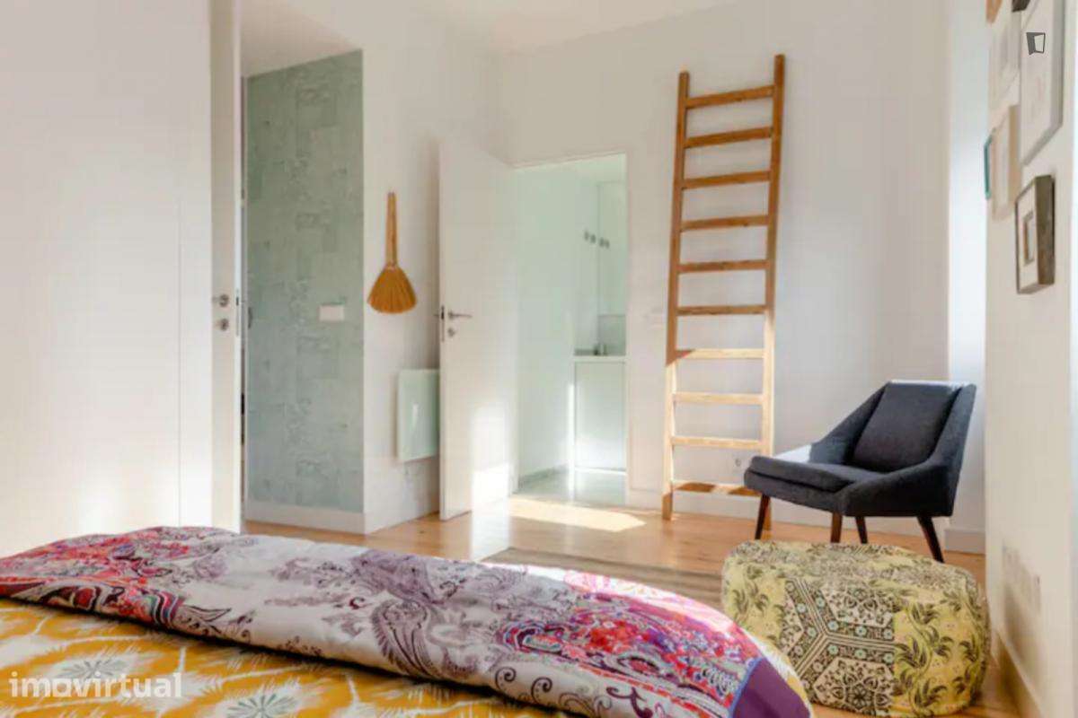 Apartamento com 1 quartos - localizado em Penha Lisbon - Grande imagem: 3/12