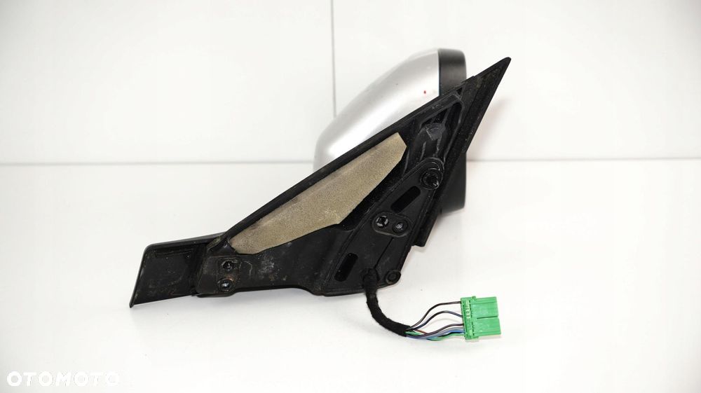 LUSTERKO PRAWE VOLVO V70 III 3 07-13R 8PIN 42600 - 6