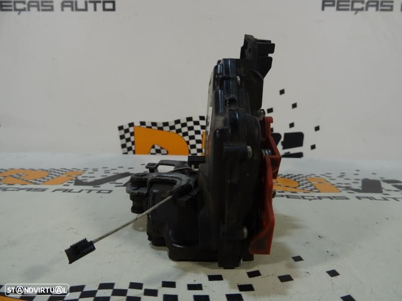 Fecho Da Porta Frente Esquerda Skoda Fabia Ii (542)  3B1837015ar - 4