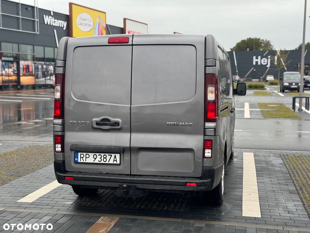 Renault Trafic - 8