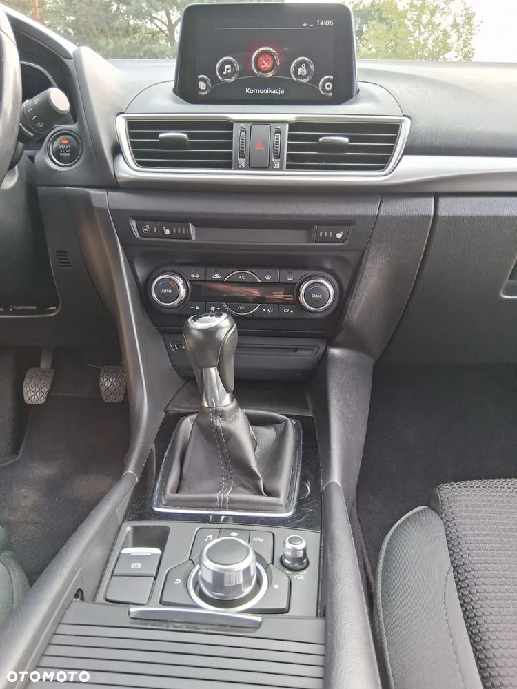 Mazda 3 - 19