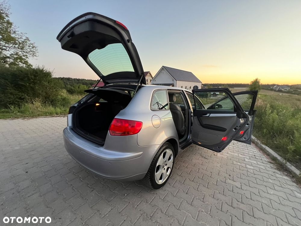 Audi A3 Sportback - 13
