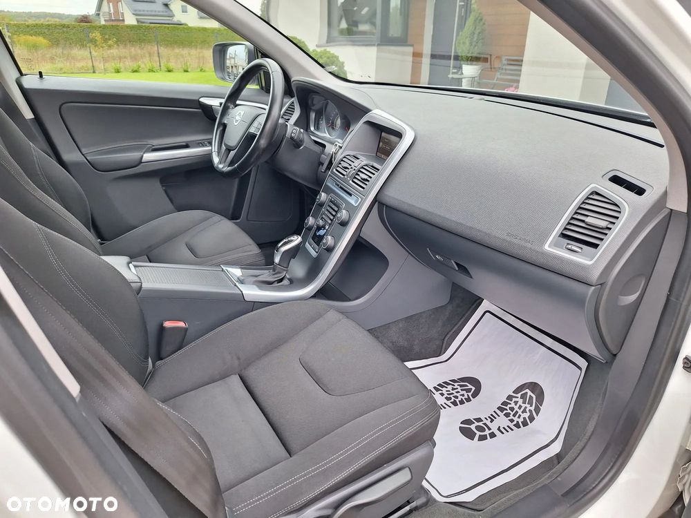 Volvo XC 60 - 13