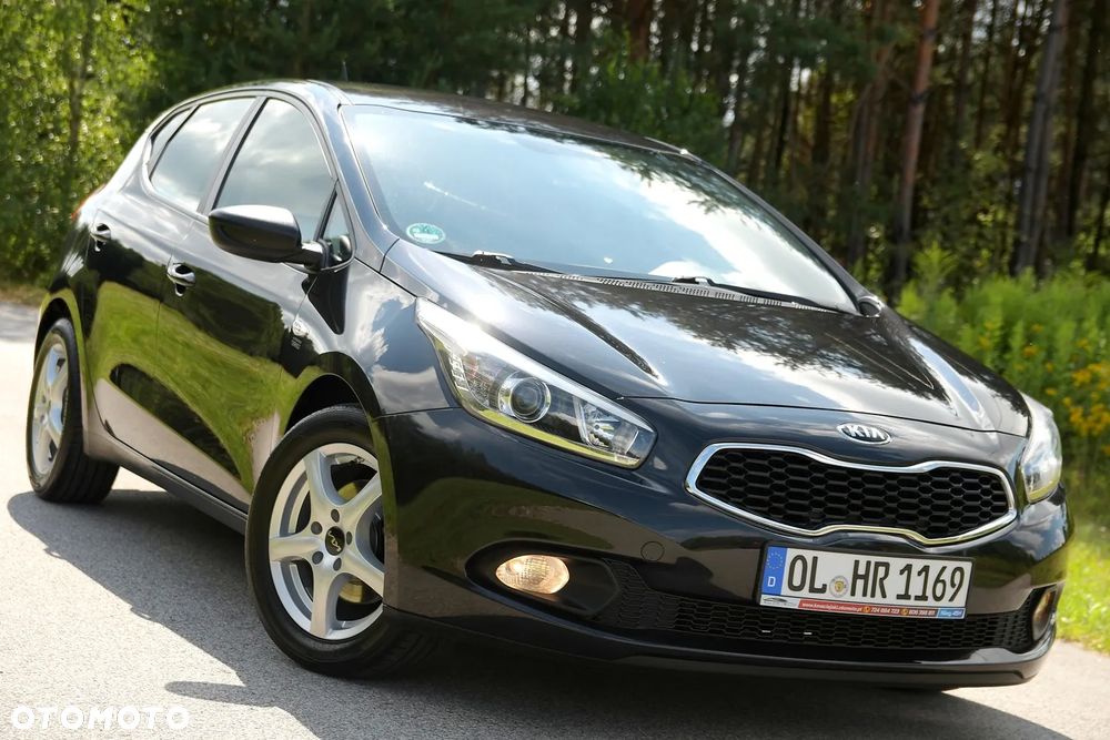 Kia Ceed 1.4 CVVT Spirit - 17