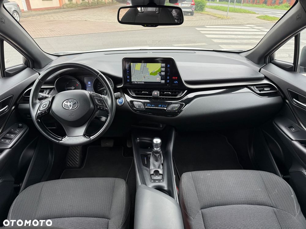 Toyota C-HR - 5