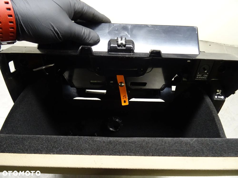 VW CC LIFT 11-16 1.4 TSI SCHOWEK PASAŻERA - 2