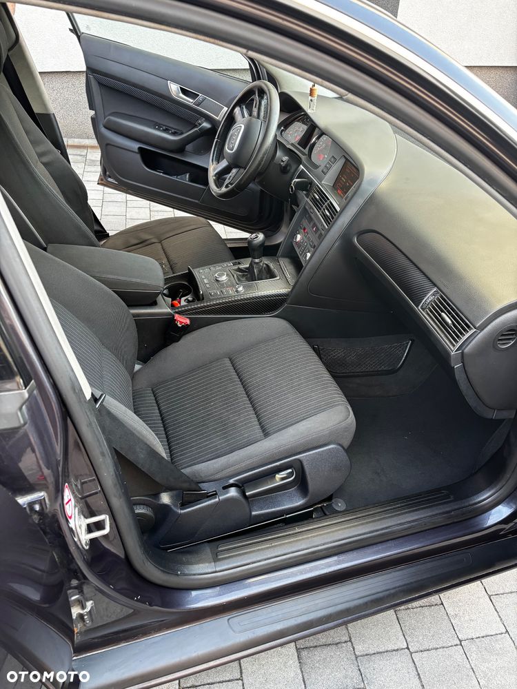 Audi A6 Limousine 2.4 - 9