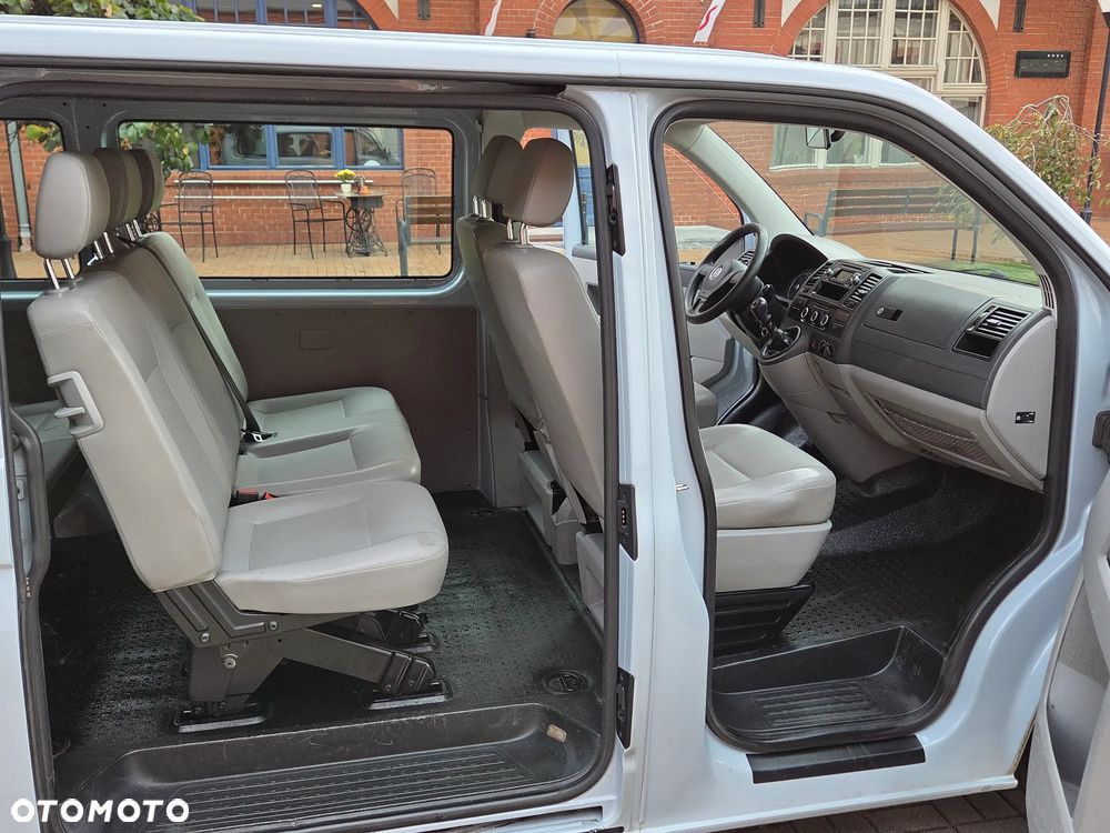 Volkswagen Transporter - 17