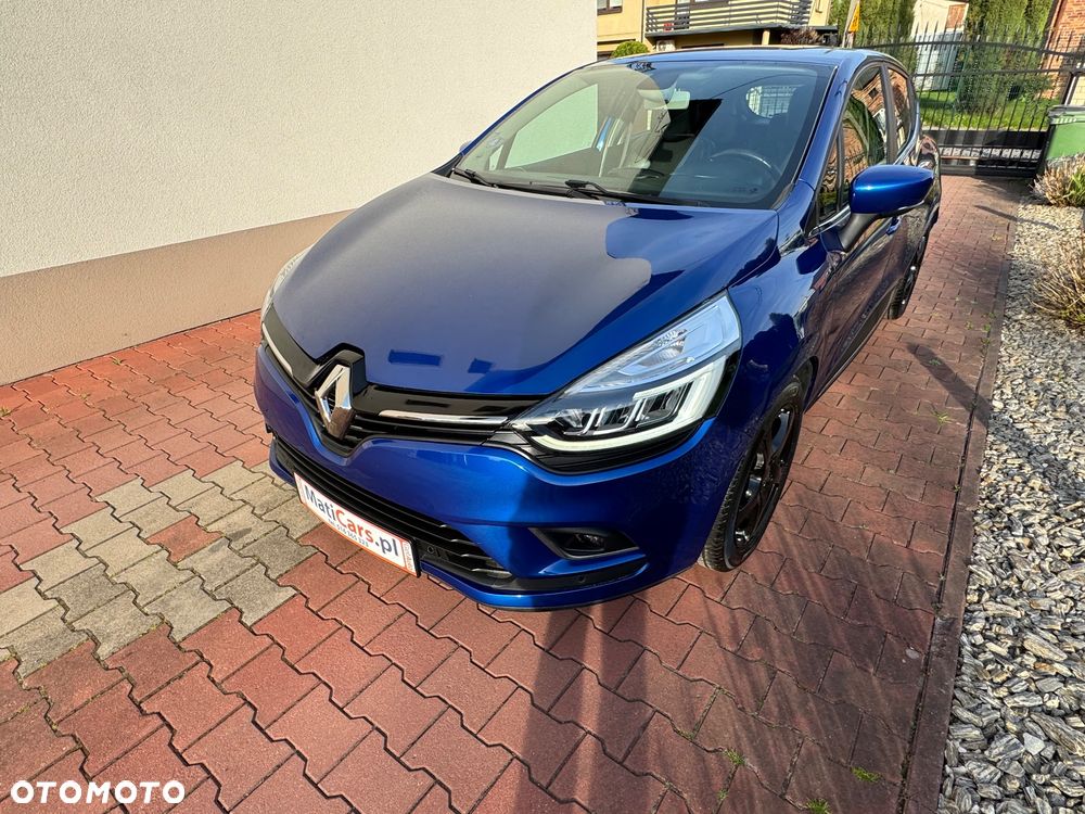 Renault Clio - 8