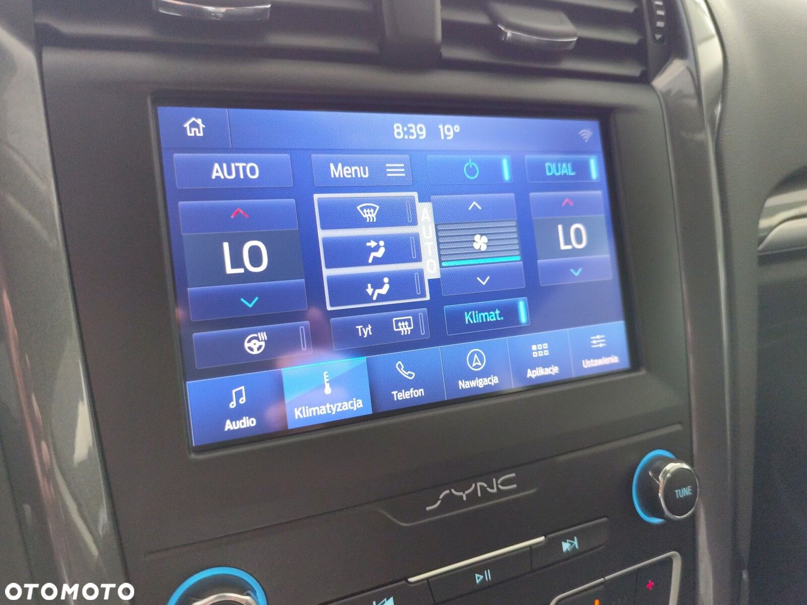 Ford Mondeo - 29