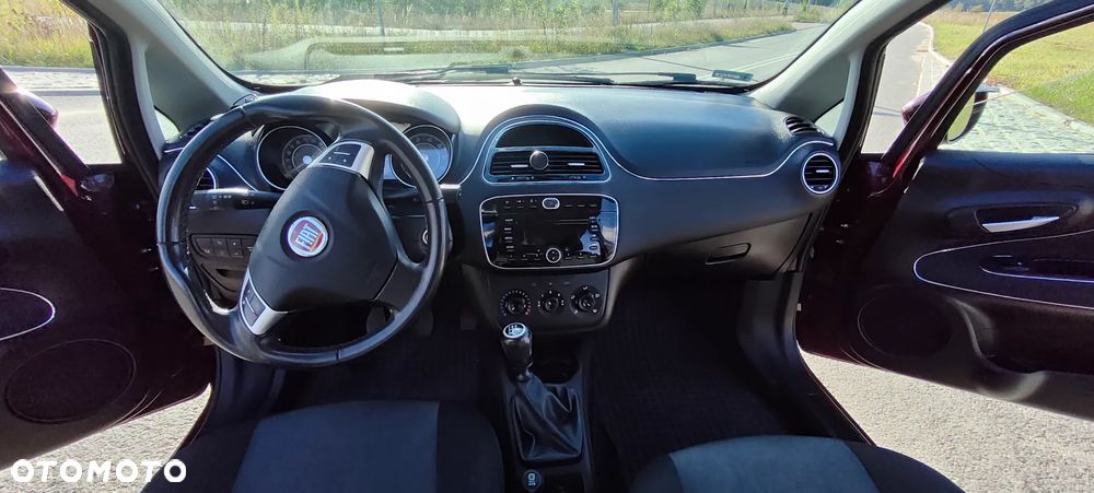 Fiat Punto 1.4 Easy S&S - 29