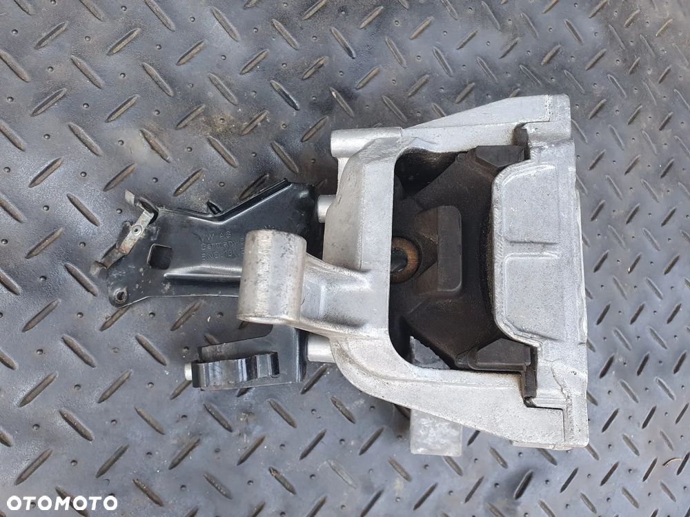 ŁAPA PODUSZKA SILNIKA VW SHARAN II ALHAMBRA II 7N TIGUAN AUDI Q3 SKODA SUPERB II 7N0131552 5N0199262P 5N0131552D - 3