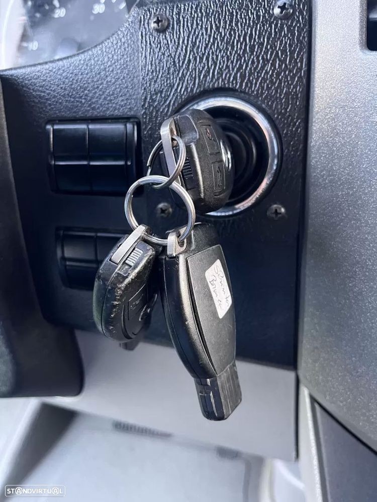 Mercedes-Benz sprinter 310 cdi longa automática - 27