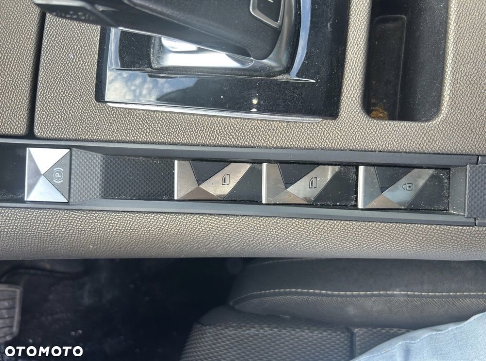 DS Automobiles DS 7 Crossback - 22