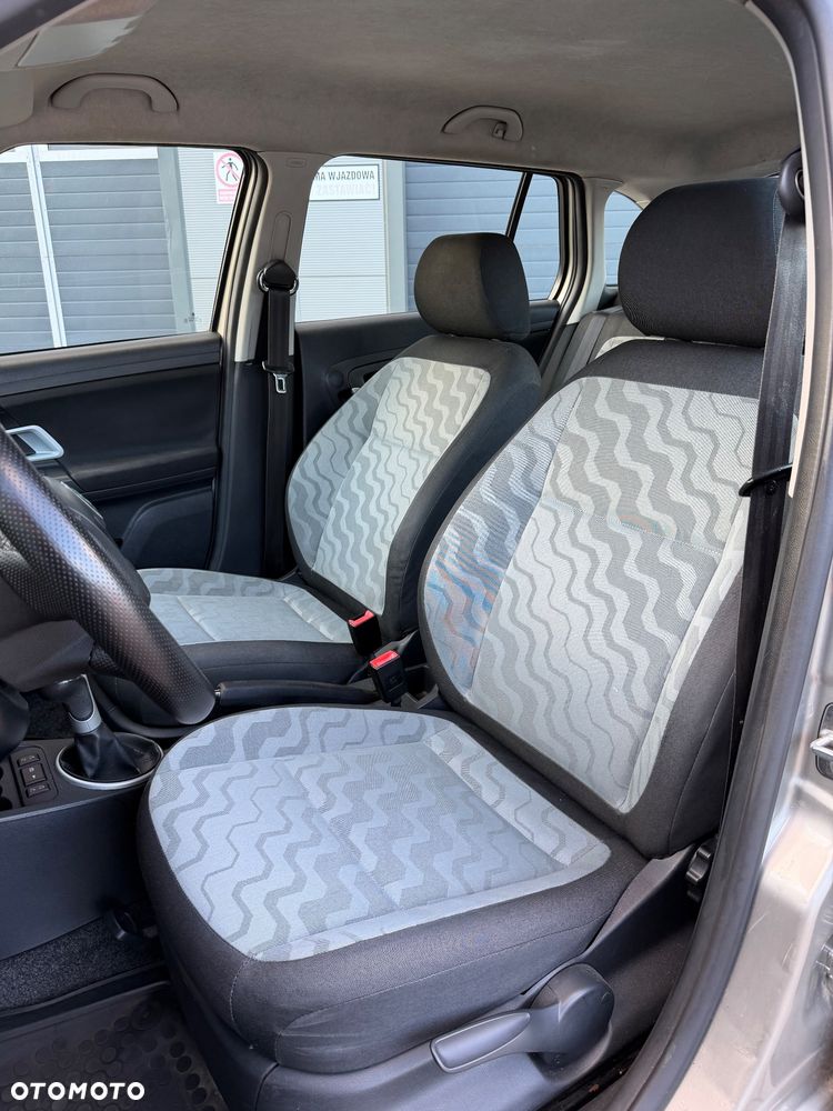 Skoda Fabia 1.4 16V Ambiente - 12