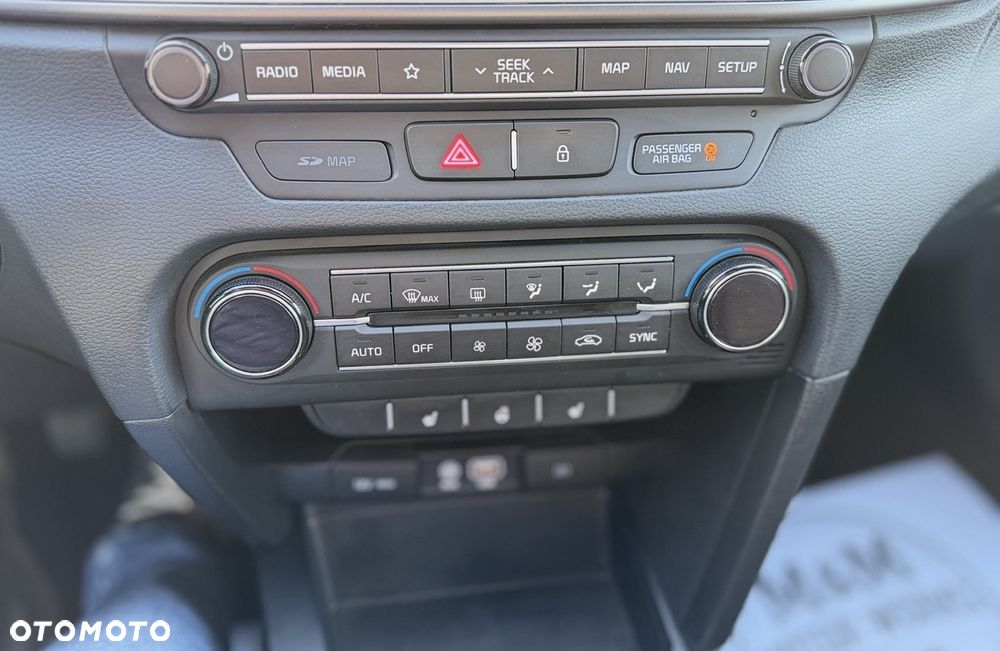 Kia Ceed 1.4 Vision - 30