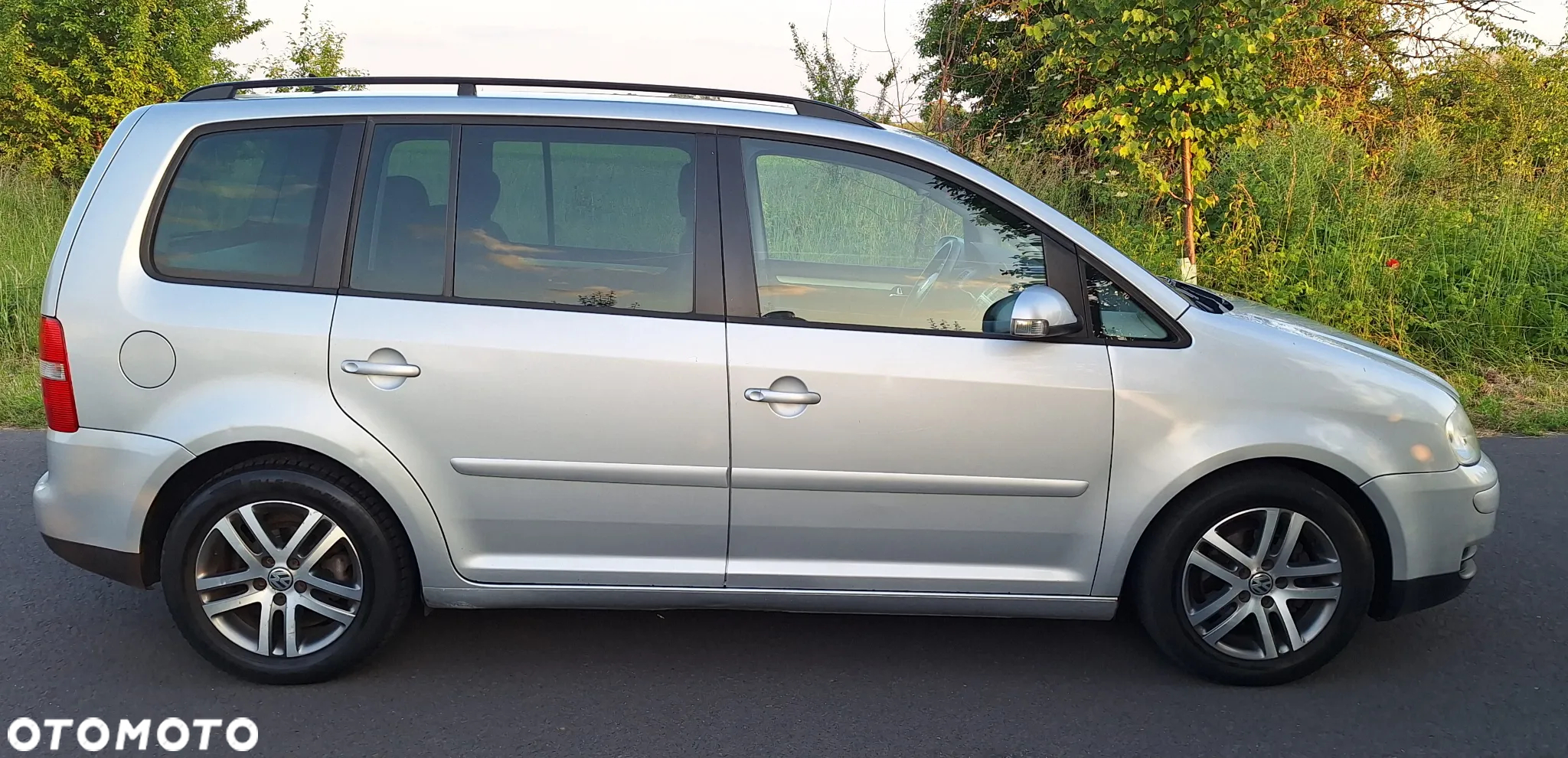 Volkswagen Touran 1.6 Trendline - 6