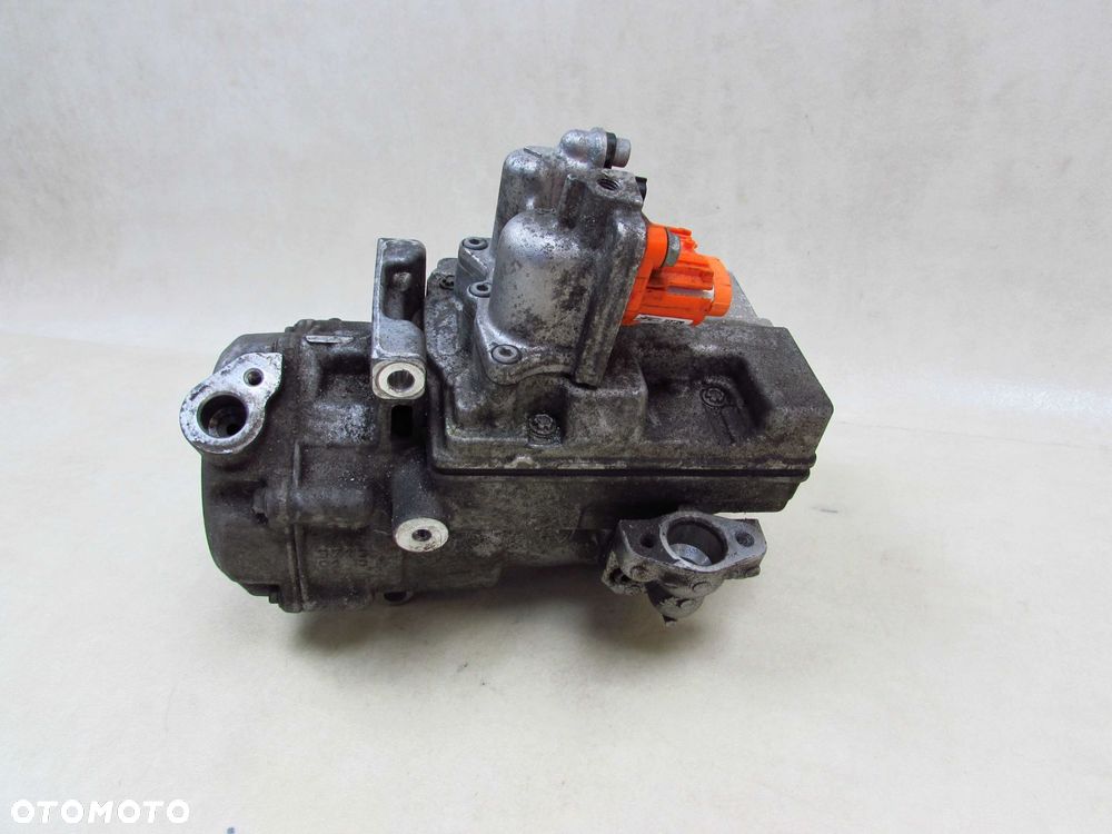 RENAULT ZOE II LIFT 20- SPREZARKA KOMPRESOR KLIMATYZACJI 926005749R 042200-1560 - 4