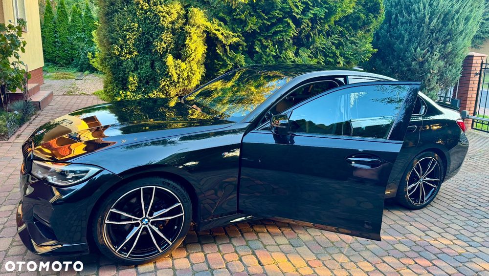 BMW Seria 3 320d xDrive mHEV M Sport - 10