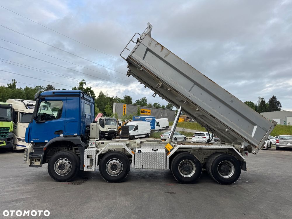Mercedes-Benz AROCS 3246 3-STRANA - 2