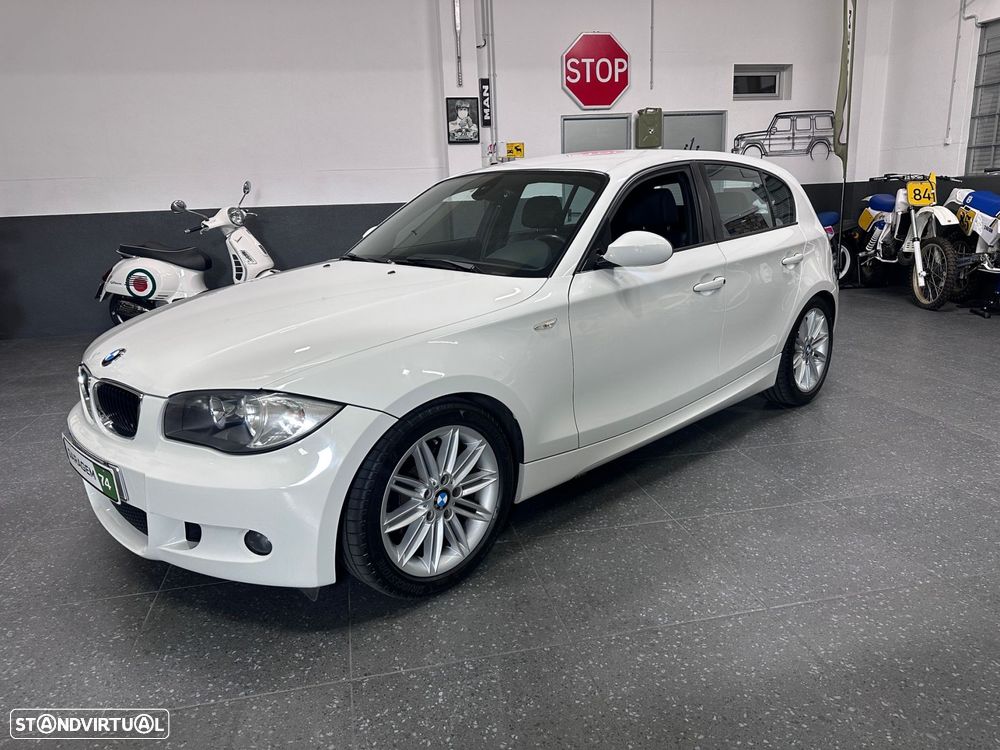 BMW 118 d Pack M - 29
