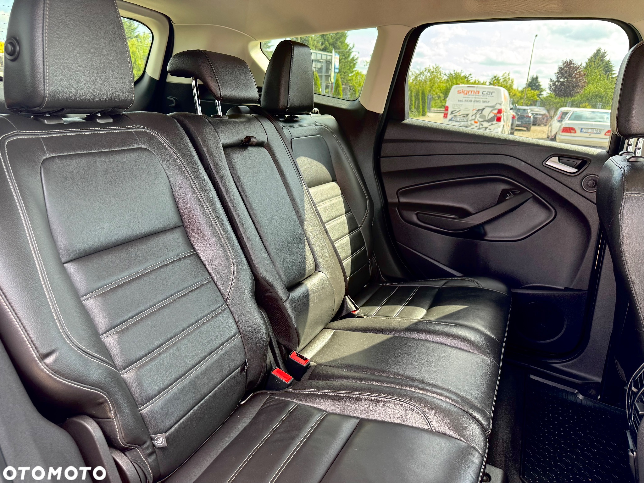 Ford Escape 2.0 EcoBoost AWD Titanium - 8
