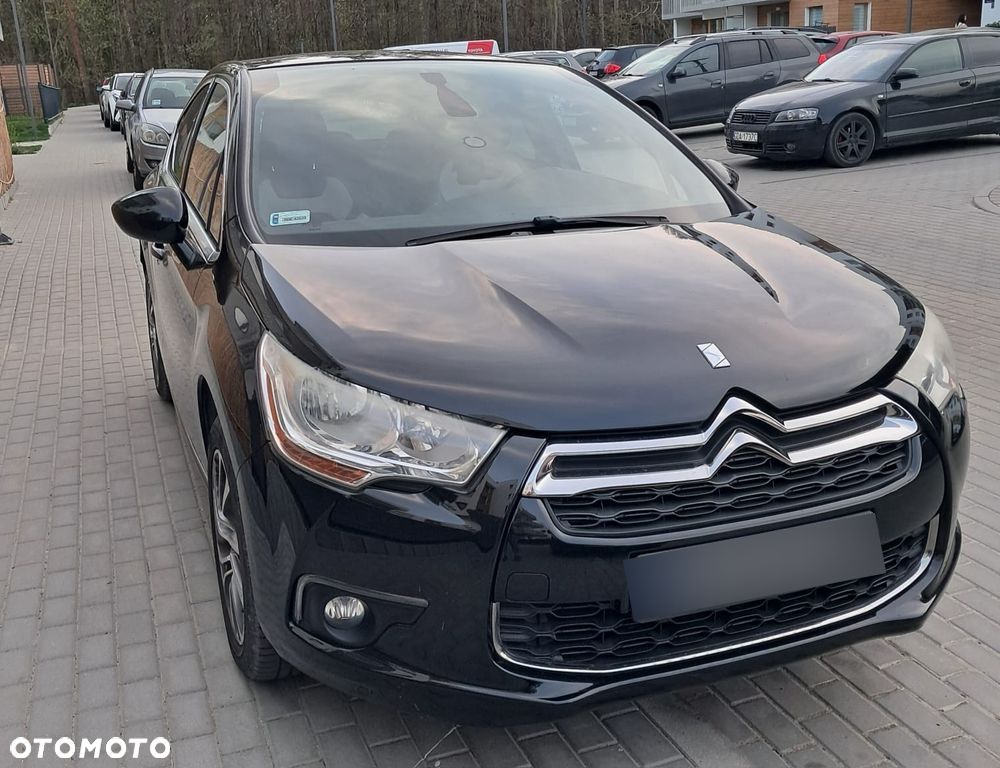 Citroën DS4 1.6 THP SoChic - 1