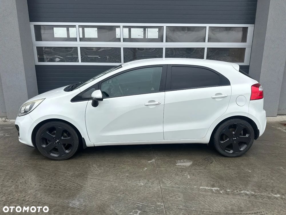 Kia Rio 1.4 XL - 10