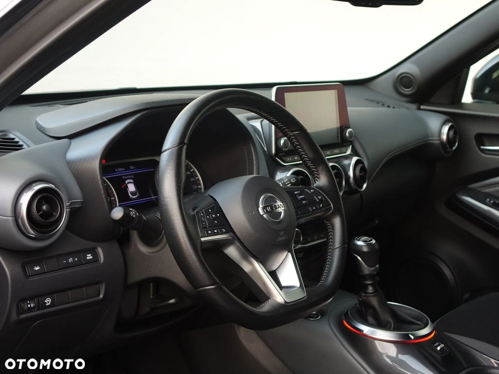 Nissan Juke 1.0 DIG-T N-Connecta - 11