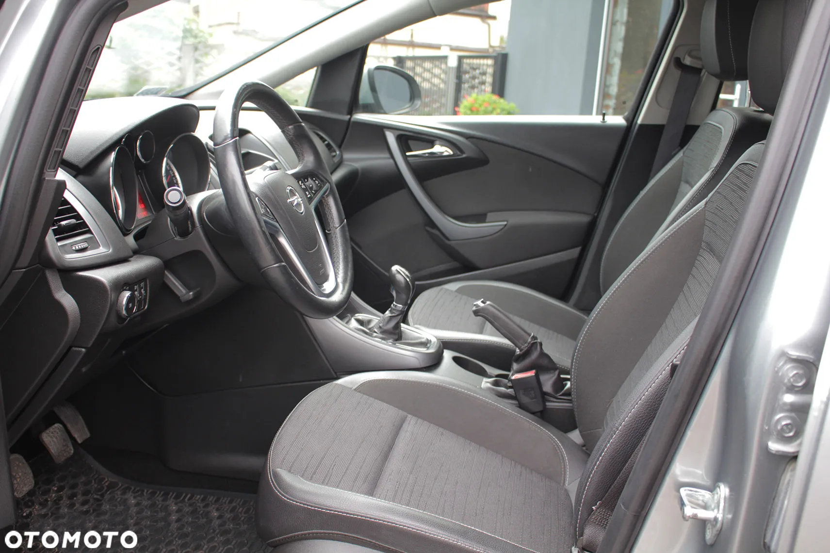 Opel Astra IV 1.4 Active EU6 - 11