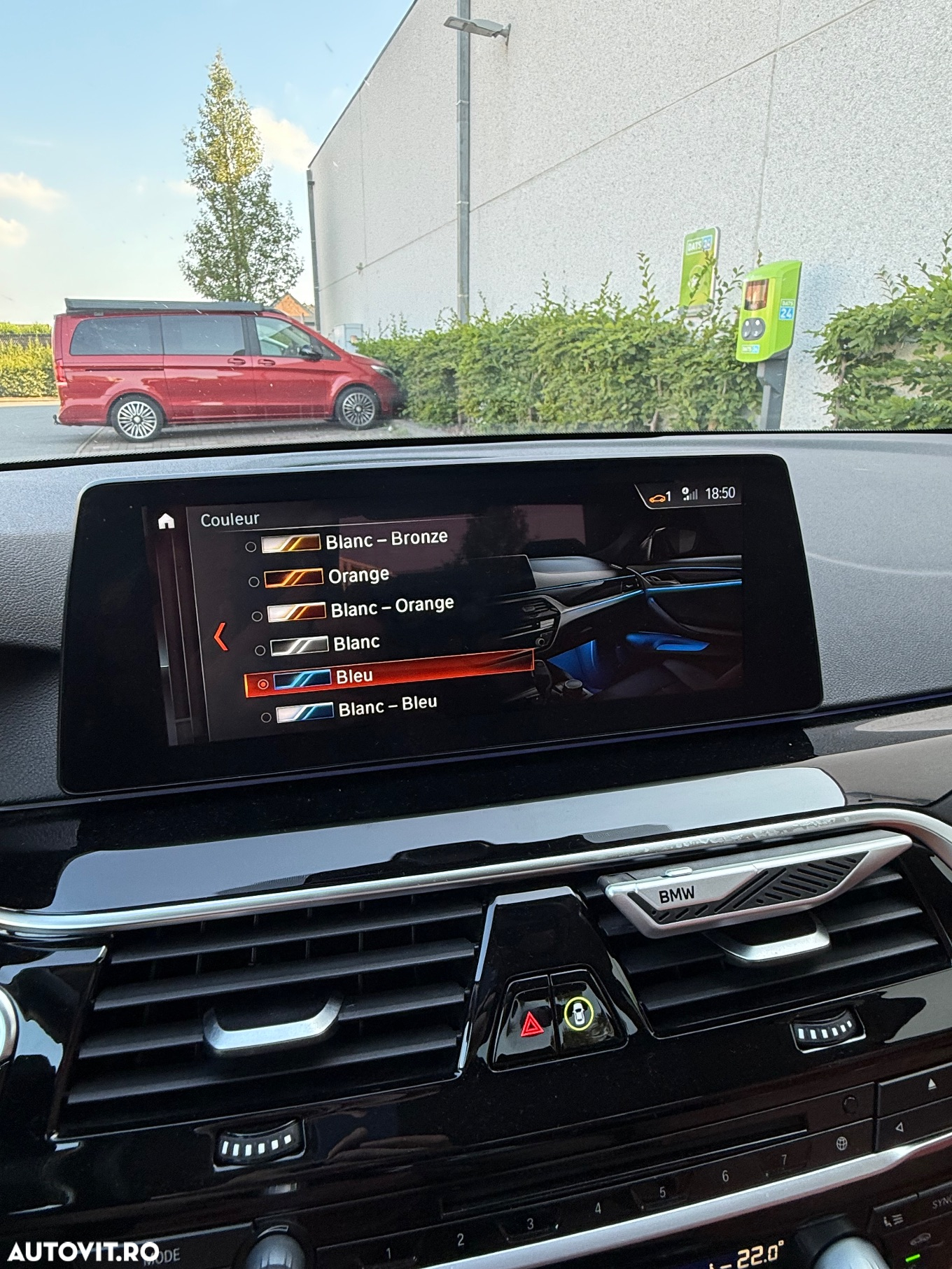 BMW Seria 5 520d Aut. Luxury Line - 29