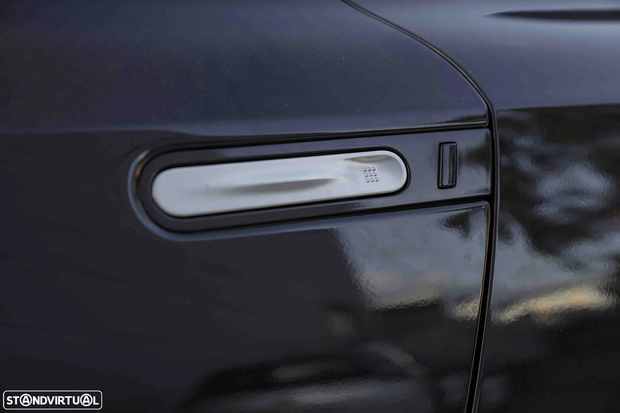 Nissan GT-R Black Edition - 9
