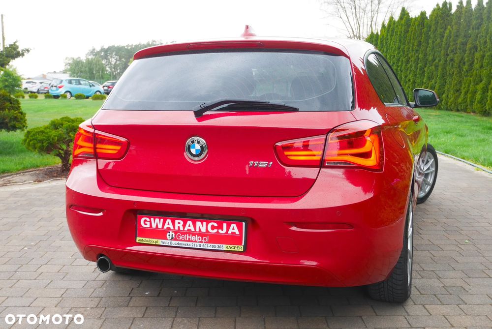 BMW Seria 1 - 10